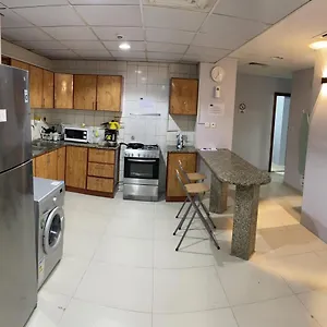 Albarsha 1 Hostel By Phm Locanda